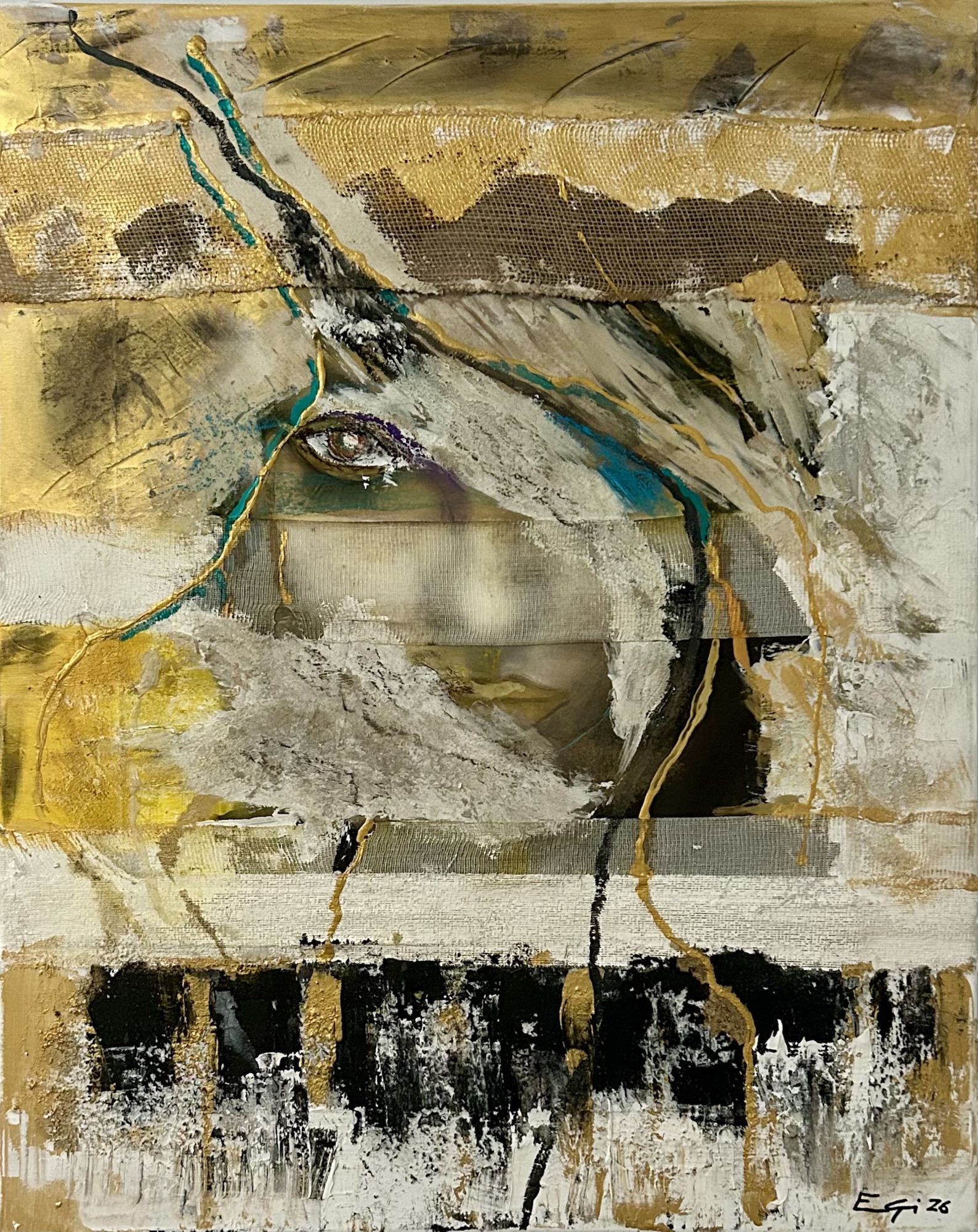 Mixed Media Art vs Traditional Painting: What's the Difference?